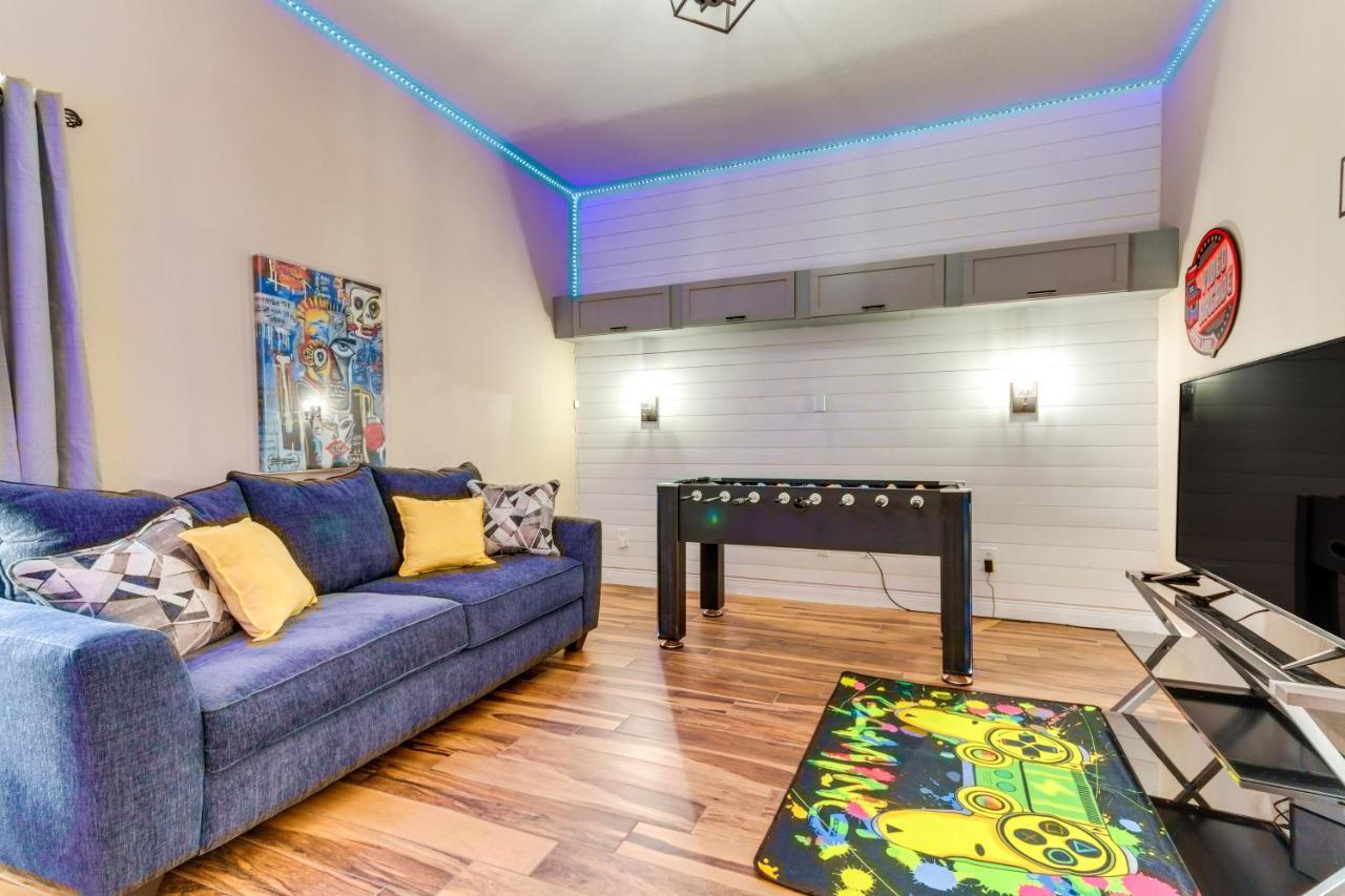 With Private Lanai, 9 Mi To Downtown! Holiday home *