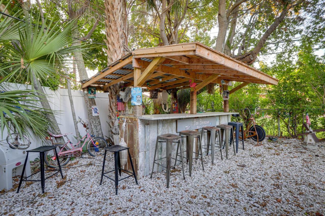 Holiday home St Petersburg With Yard And Grill 2 Mi To Beach! *