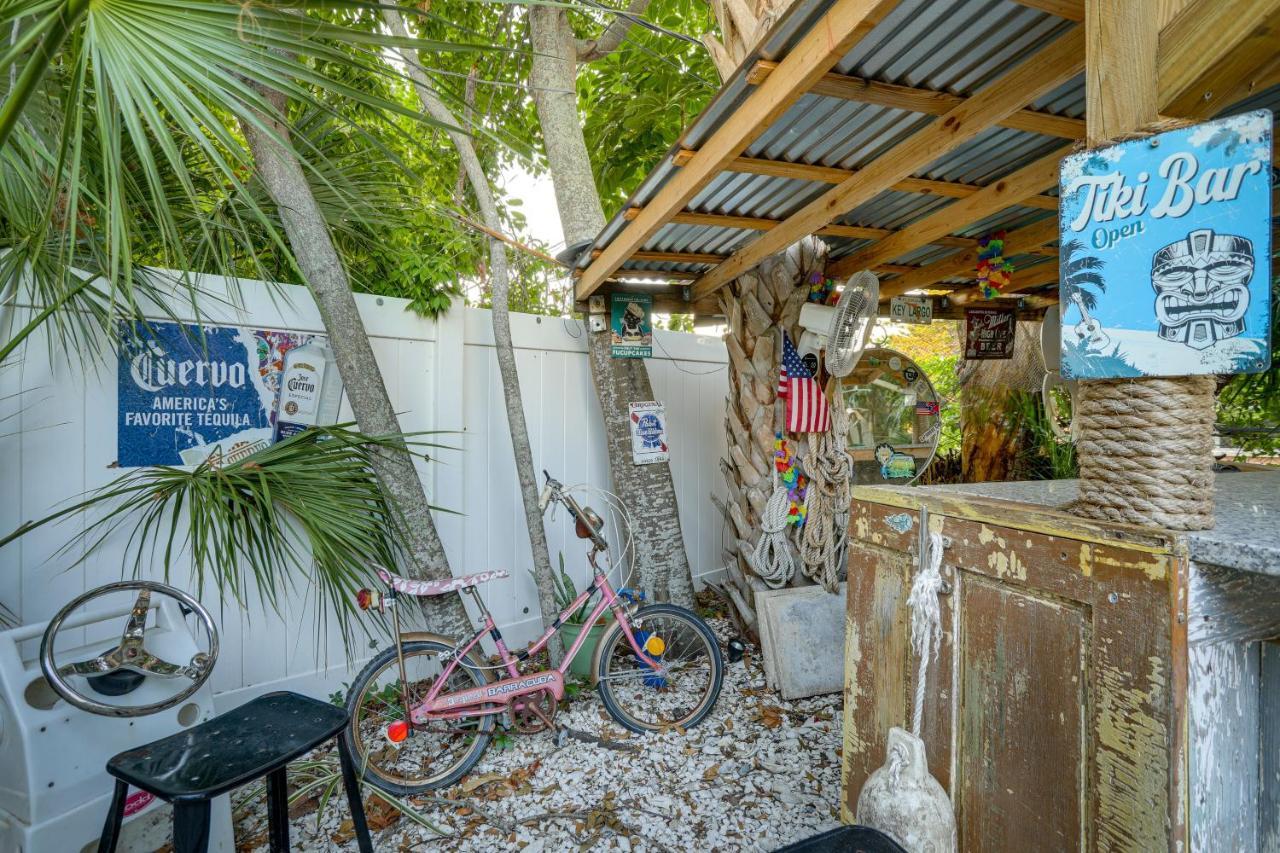 St Petersburg With Yard And Grill 2 Mi To Beach! Holiday home Redington Shores