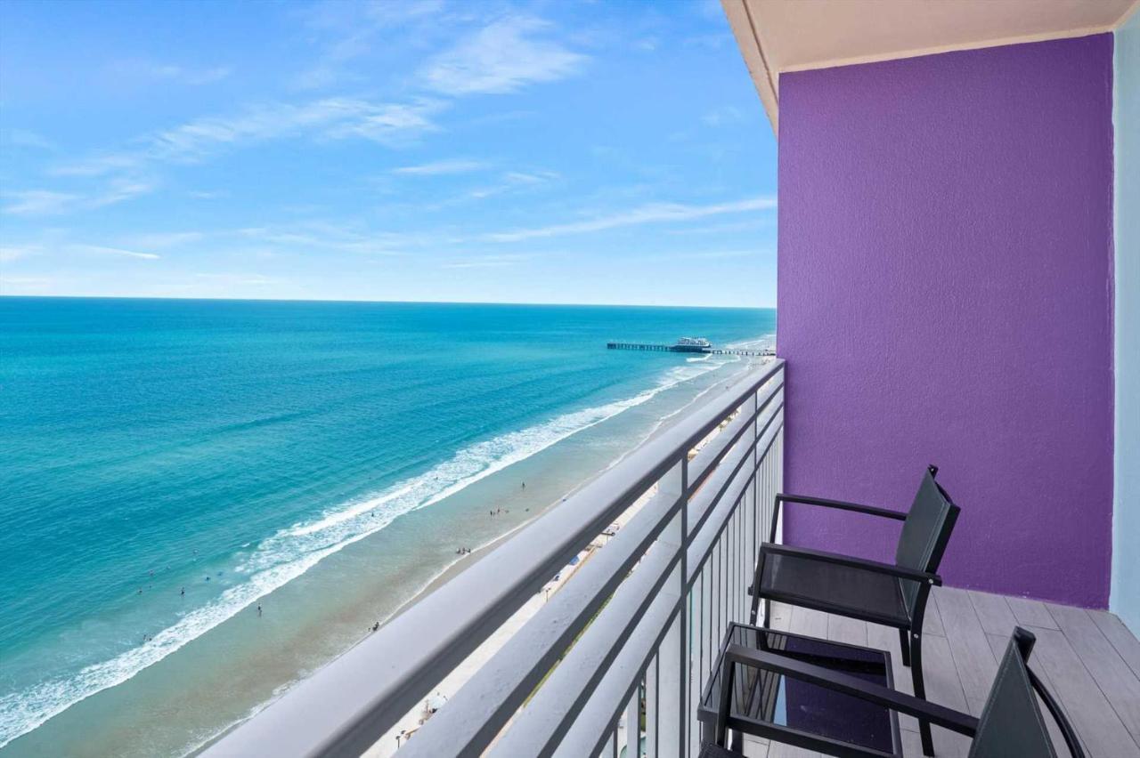 Luxury 20th Floor 2 Bedroom Direct Oceanfront Daytona | 2027 Holiday home *
