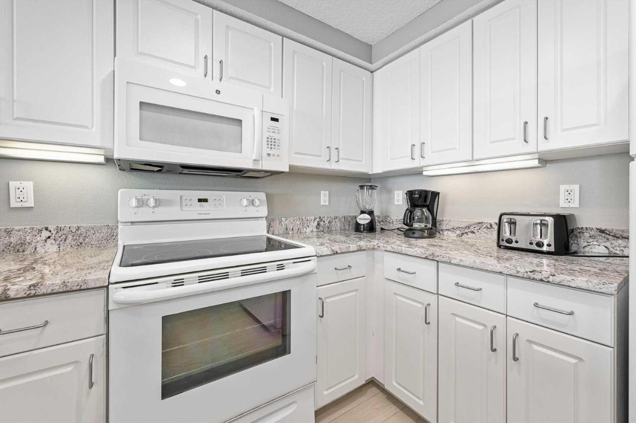Holiday home Luxury 20th Floor 2 Bedroom Direct Oceanfront Daytona | 2027