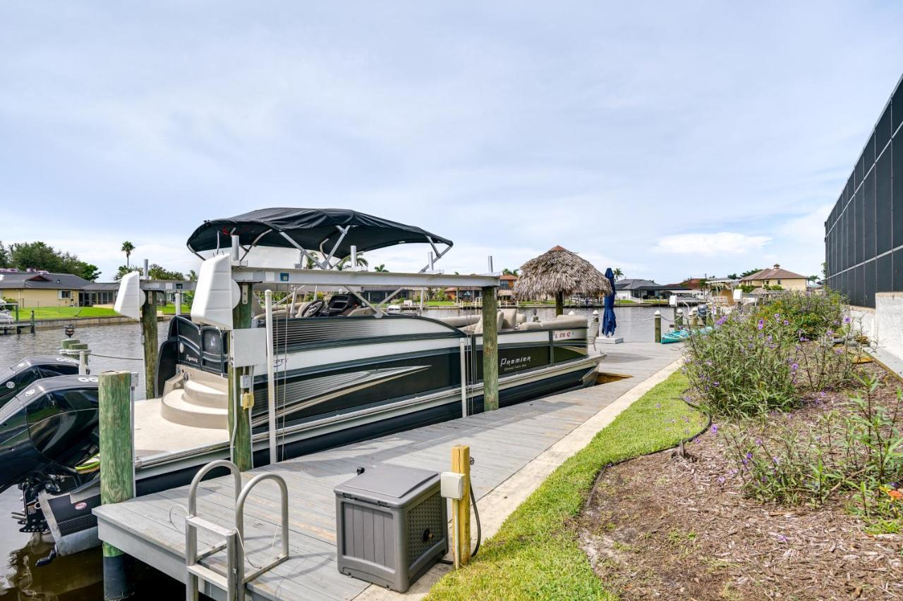 With Pool, Dock And Gulf Access! * Cape Coral