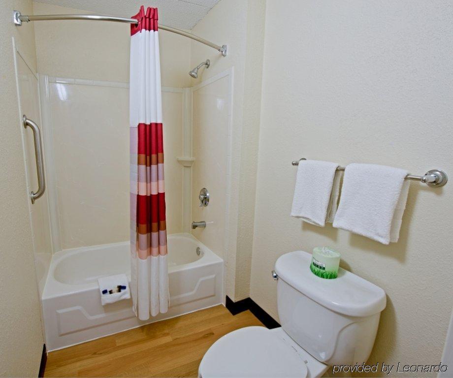Hotel Red Roof Plus+ West Palm West Palm Beach