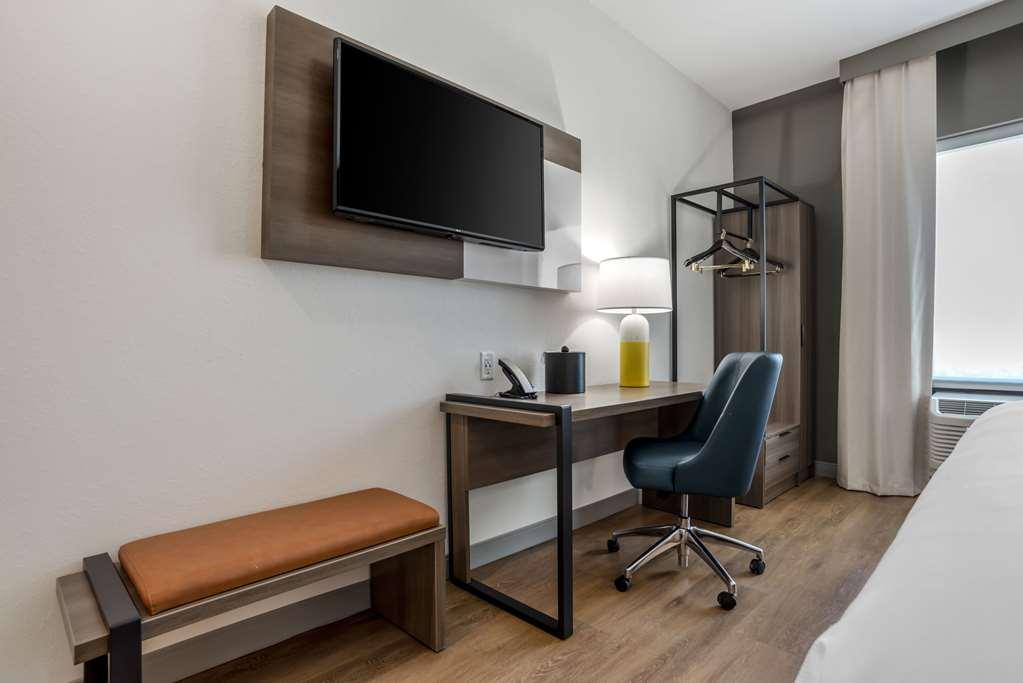 Hotel Comfort & Panama - Pier Park Area