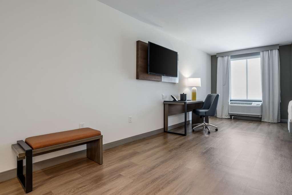 Comfort & Panama - Pier Park Area Hotel 2*