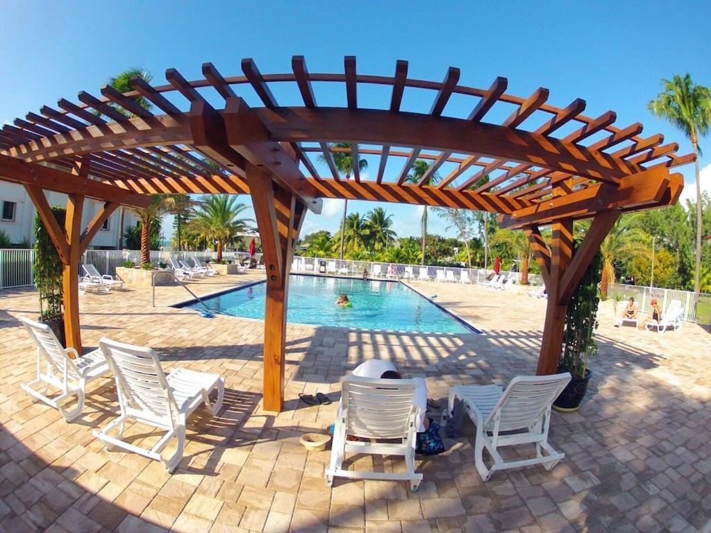 Islamorada Paradise Overlooking The Fabulous Florida Bay. Apartment Tavernier
