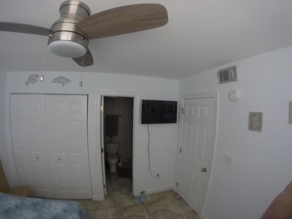 Islamorada Paradise Overlooking The Fabulous Florida Bay. Apartment *