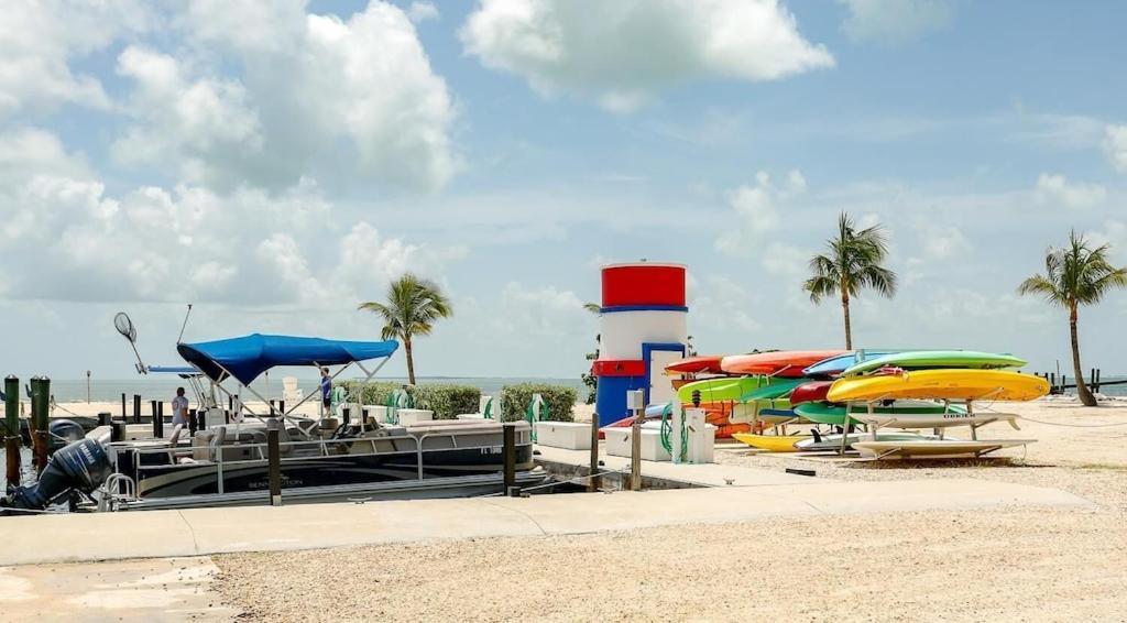 Islamorada Paradise Overlooking The Fabulous Florida Bay. Apartment