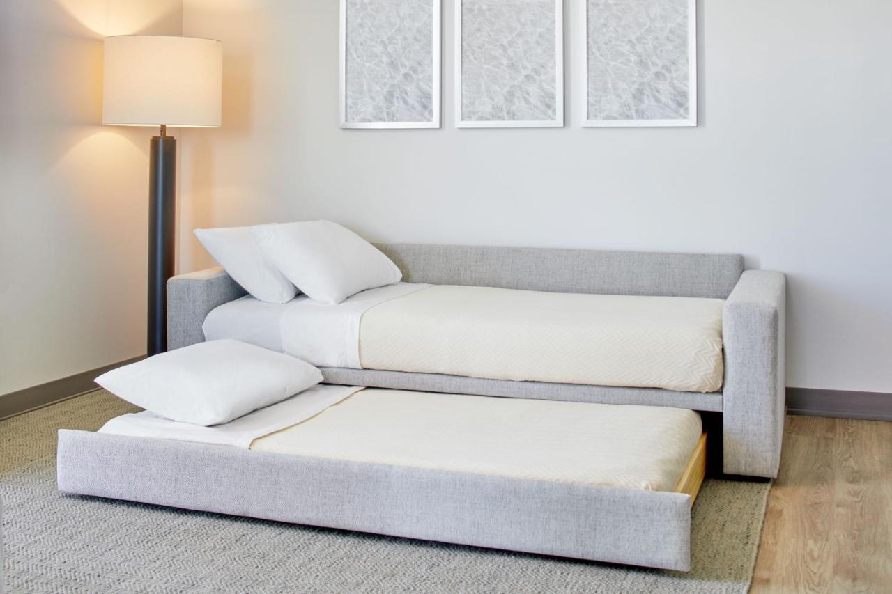 Springhill By Marriott Jacksonville Oceanfront Hotel