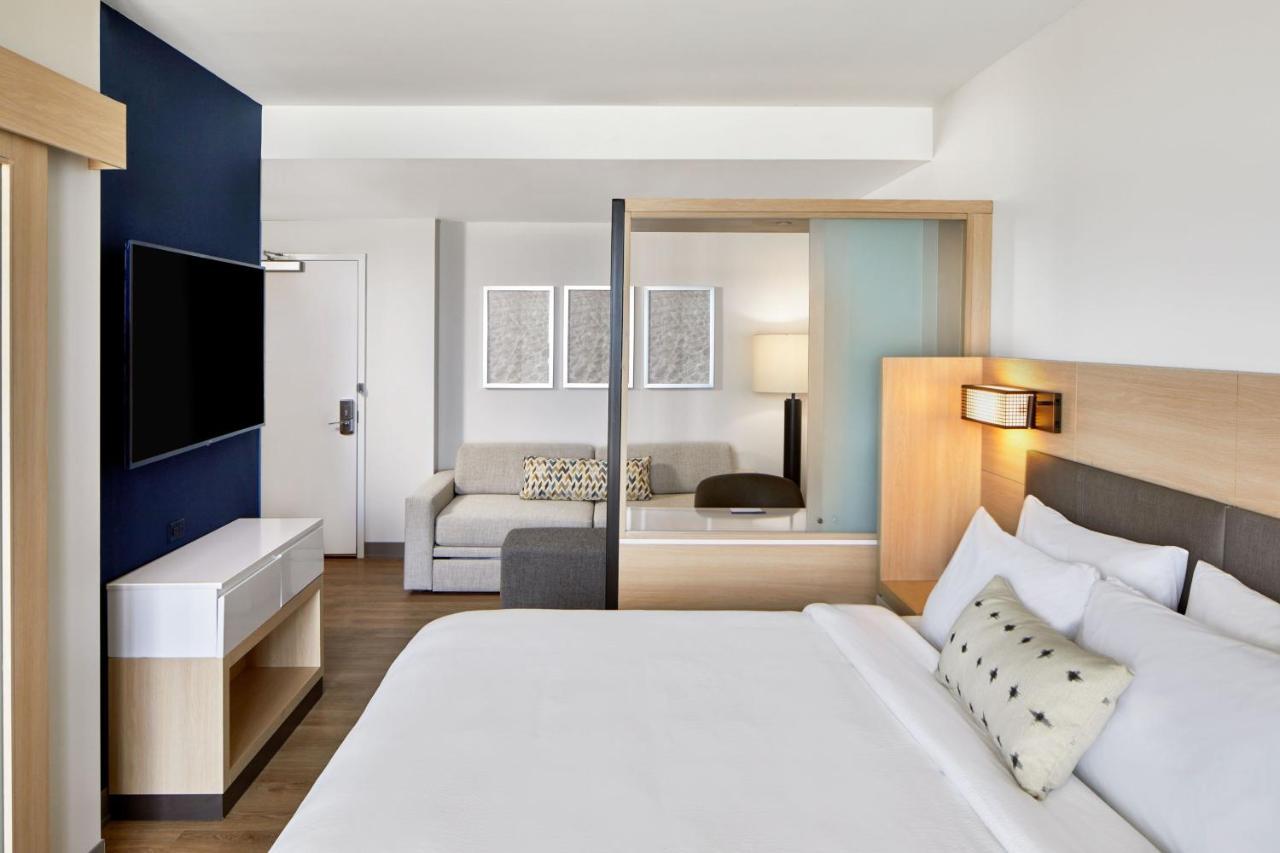 Hotel Springhill By Marriott Jacksonville Oceanfront