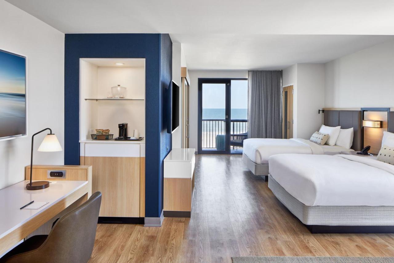 Hotel Springhill By Marriott Jacksonville Oceanfront 3*