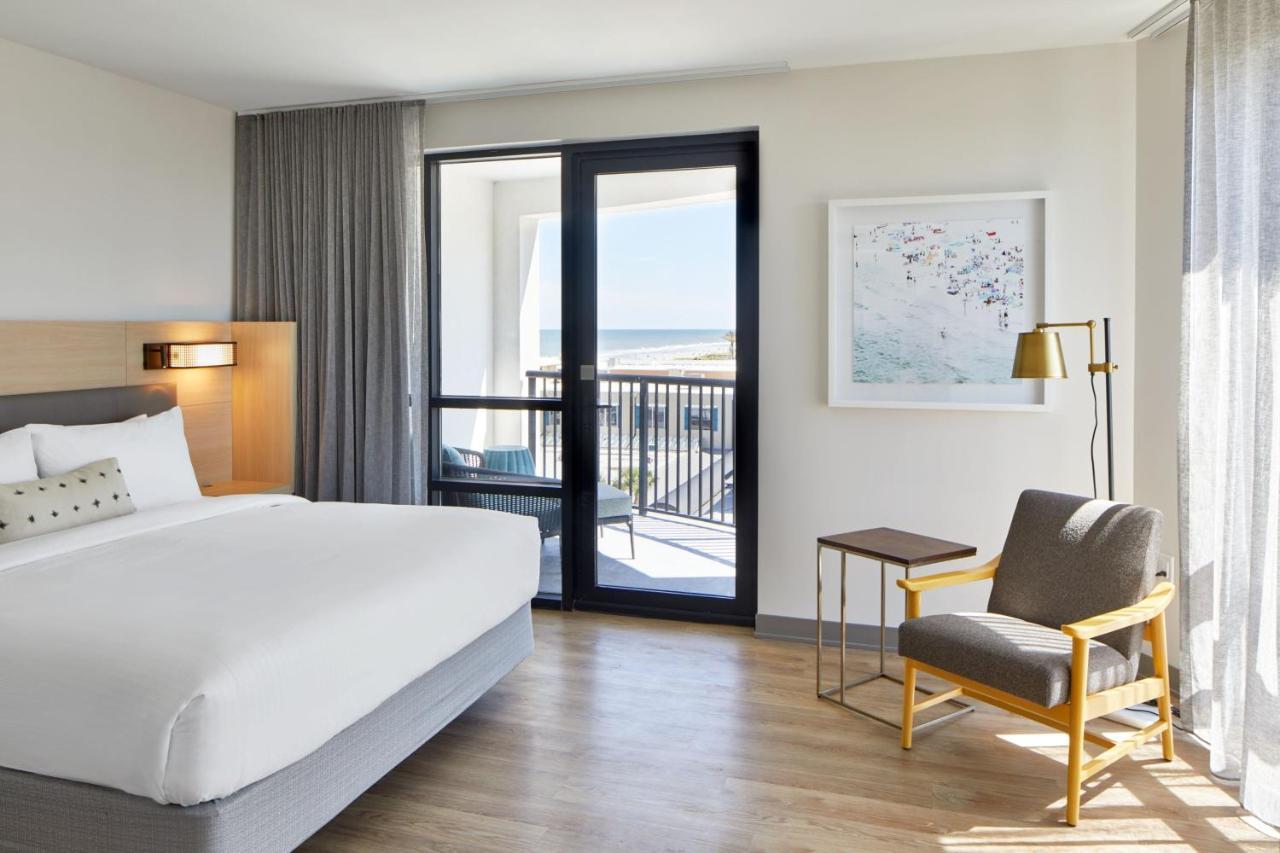 Hotel Springhill By Marriott Jacksonville Oceanfront