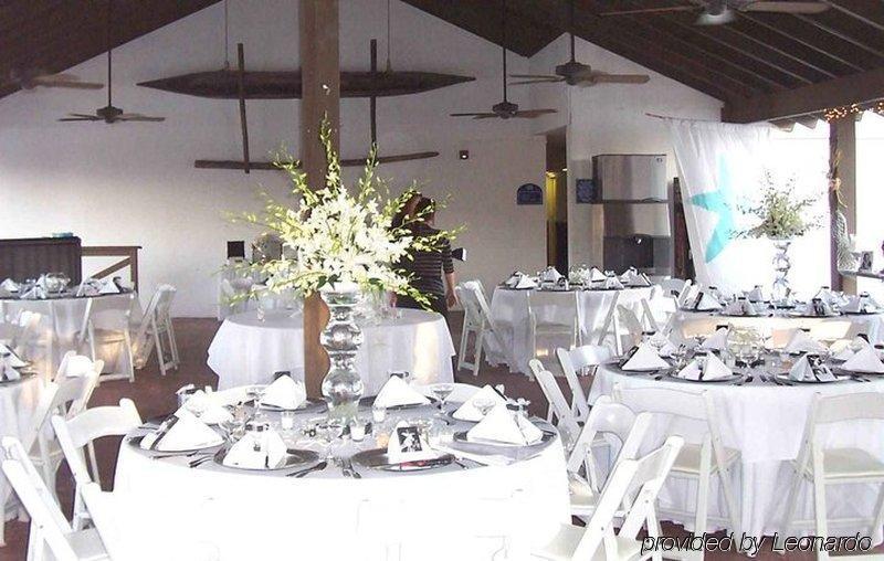 Magnuson Marina Cove Hotel 3*