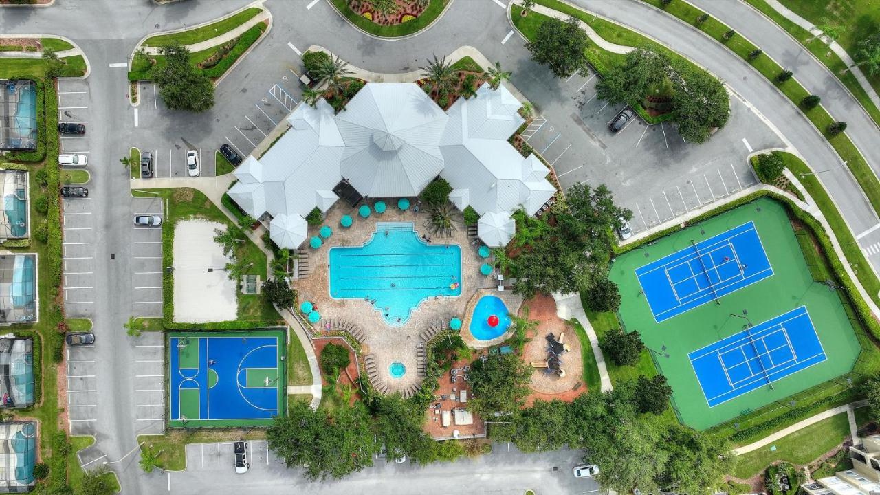 Mickey's Whimsical Wonderland * Kissimmee