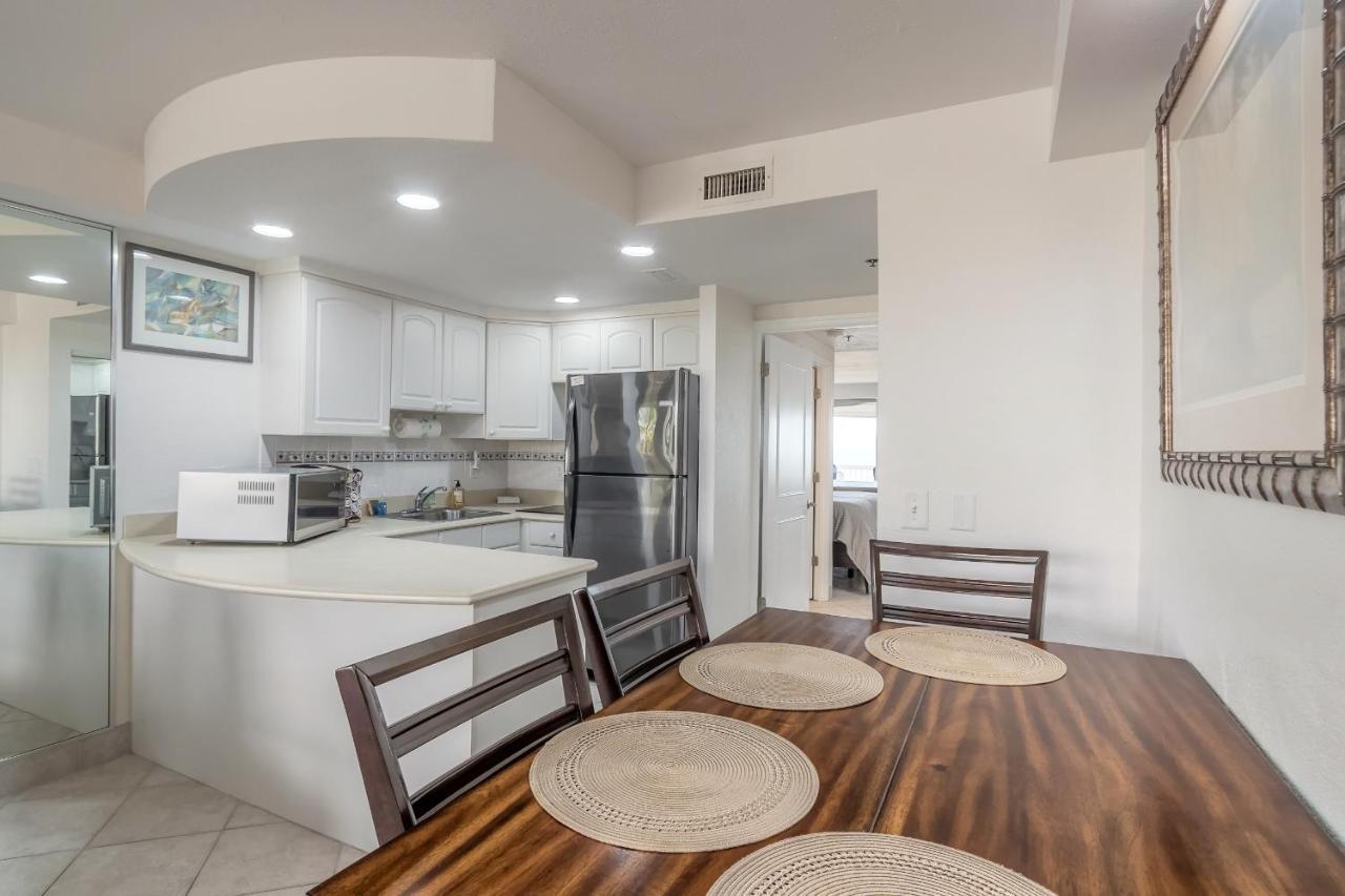Dbr Direct Oceanfront Condo, Daytona Beach, Sleeps 4 Daytona Beach