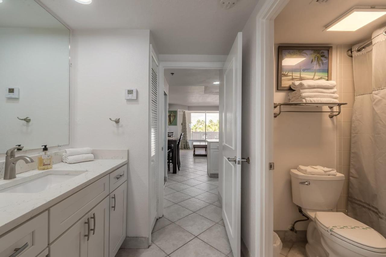 Aparthotel Dbr Direct Oceanfront Condo, Daytona Beach, Sleeps 4 Daytona Beach