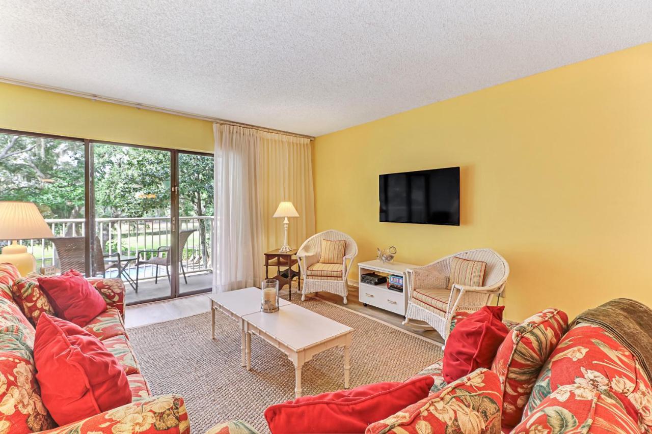 2112 Beach Wood *