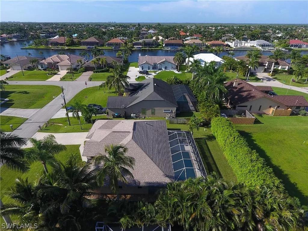 New Listing - Cshells 3beds/2 Baths Heated Pool With Perfect South-western Exposure