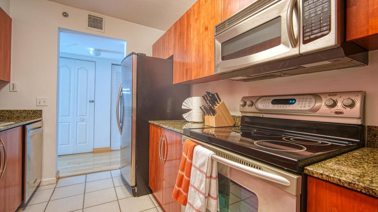 Apartment Beautiful Brickell 2br/2ba + Parking