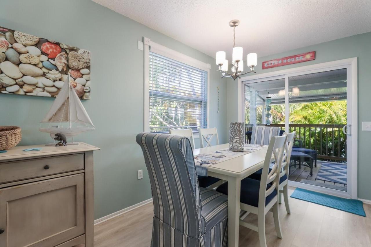 Breeze Hideaway * Holmes Beach