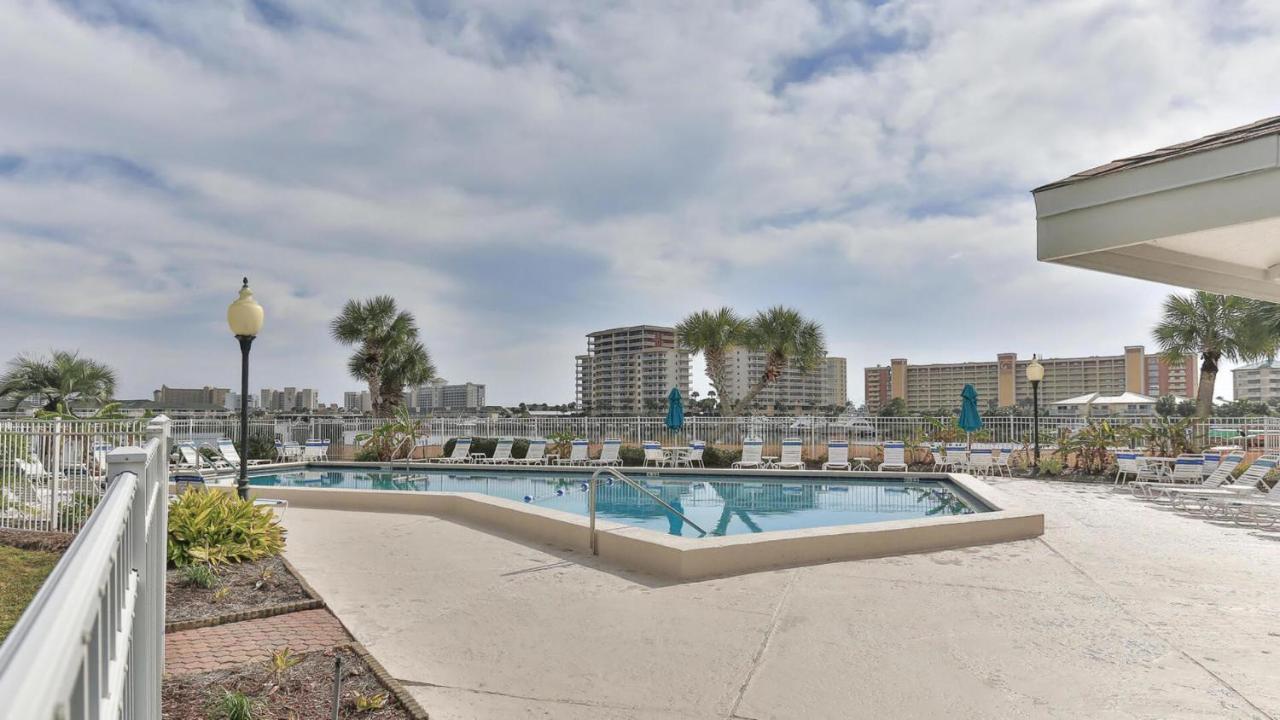 Holiday home Dolphin Point 404b - 2br On With Views Of Harbor