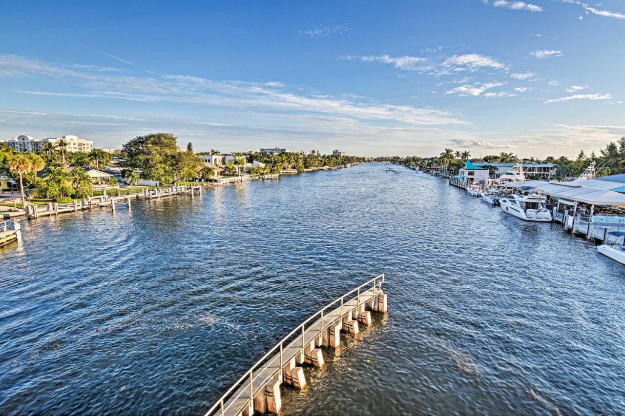 Holiday home Chic Deerfield - Walk To Beach!