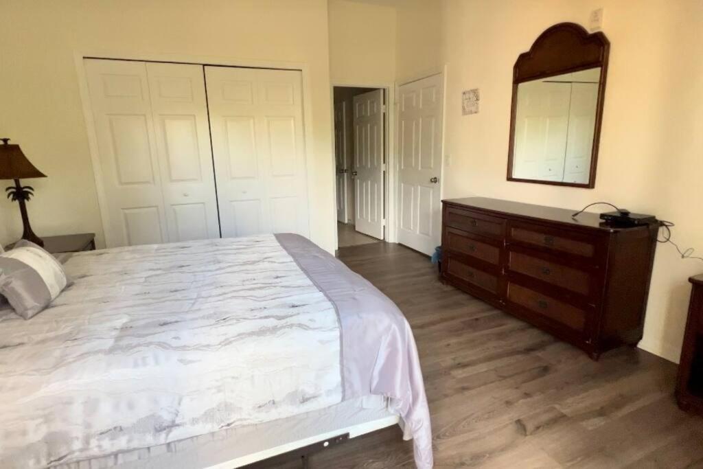 9055 Gem Condo-3 Bed/2ba Kissimmee