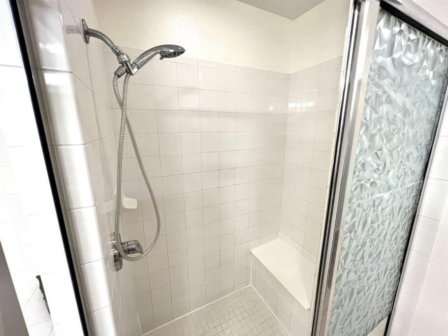Apartment 9055 Gem Condo-3 Bed/2ba