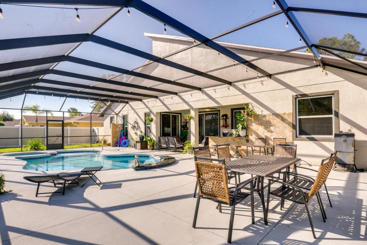 Holiday home Paradise Pool, And Outdoor Kitchen Palm Coast