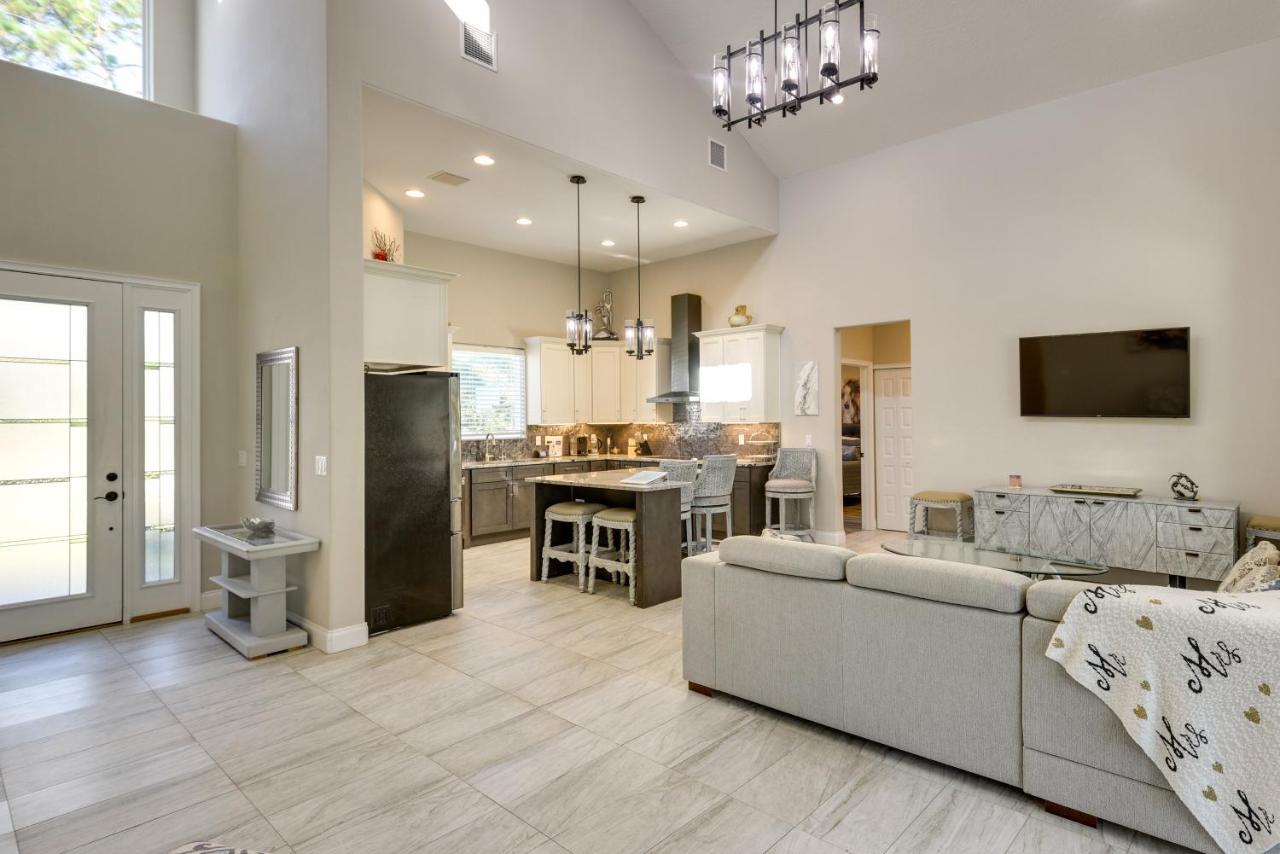 Paradise Pool, And Outdoor Kitchen Palm Coast