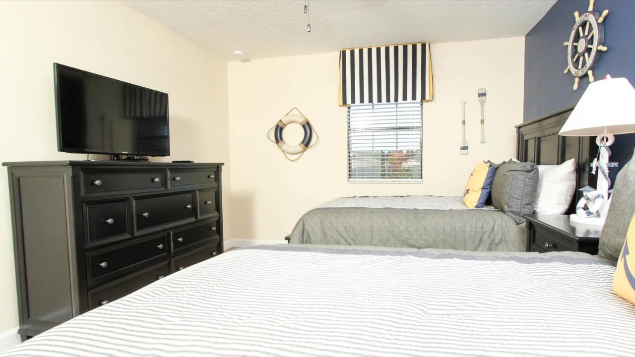 Resort Champions Gate - 7 Bed 5 Baths *