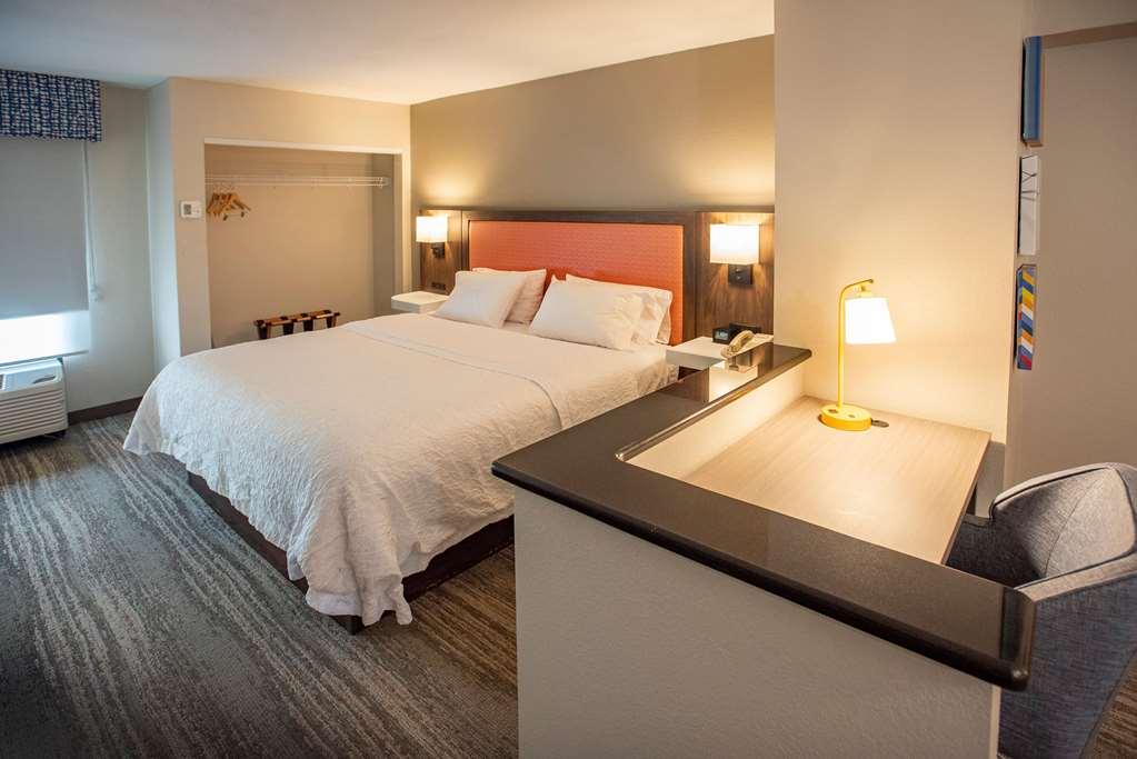 Hotel Hampton Pensacola-airport 3*