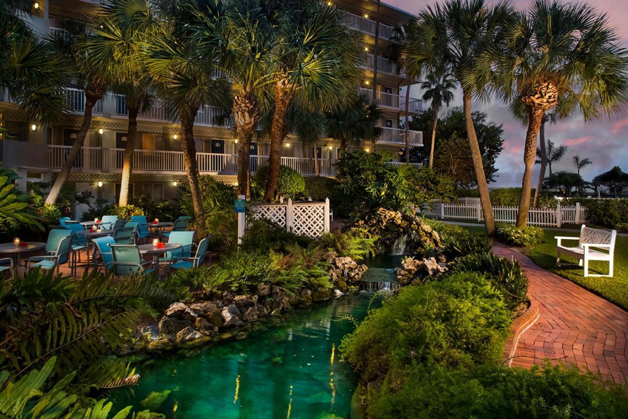 Rumfish At Tradewinds 4* St. Pete Beach