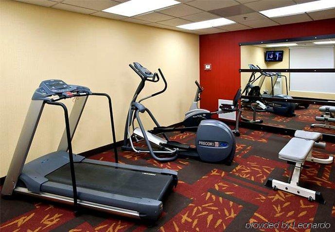 Courtyard By Marriott Orlando Mary North Hotel