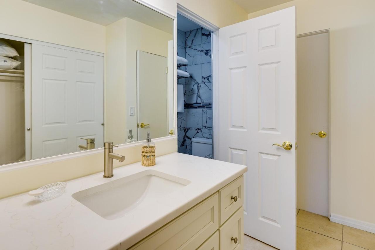 Holiday home Pet-friendly - 4 Mi To Beach! Englewood