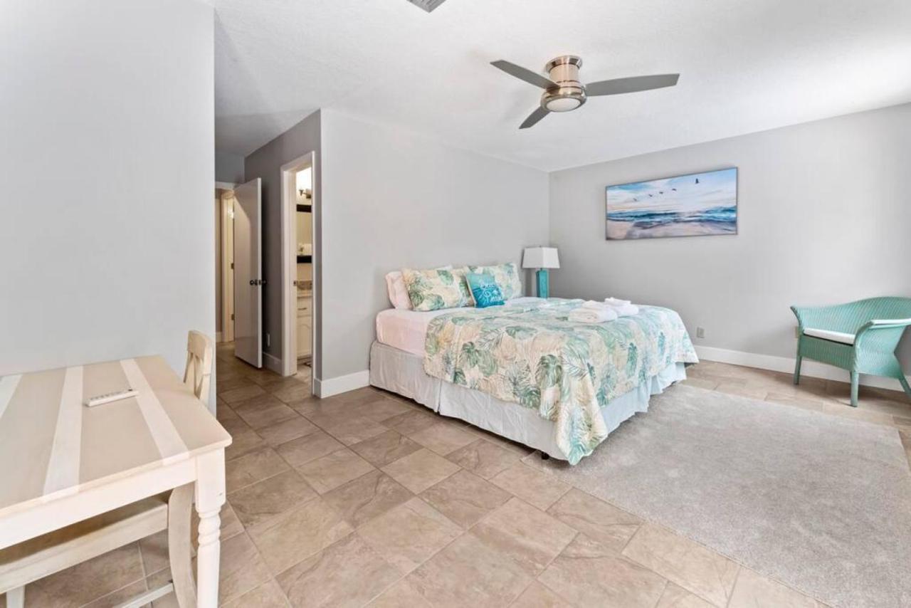 Holiday home Saltwater Oasis - Large Pool