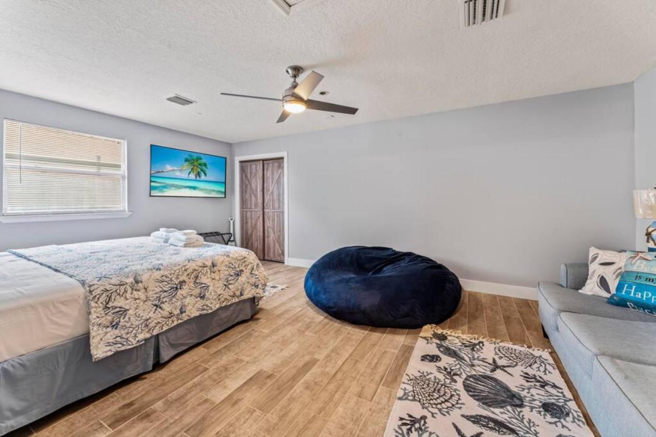Holiday home Saltwater Oasis - Large Pool *