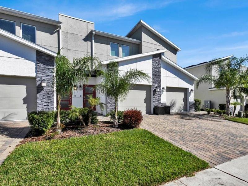Stunning Themed 3br W- Free Amenities * Kissimmee