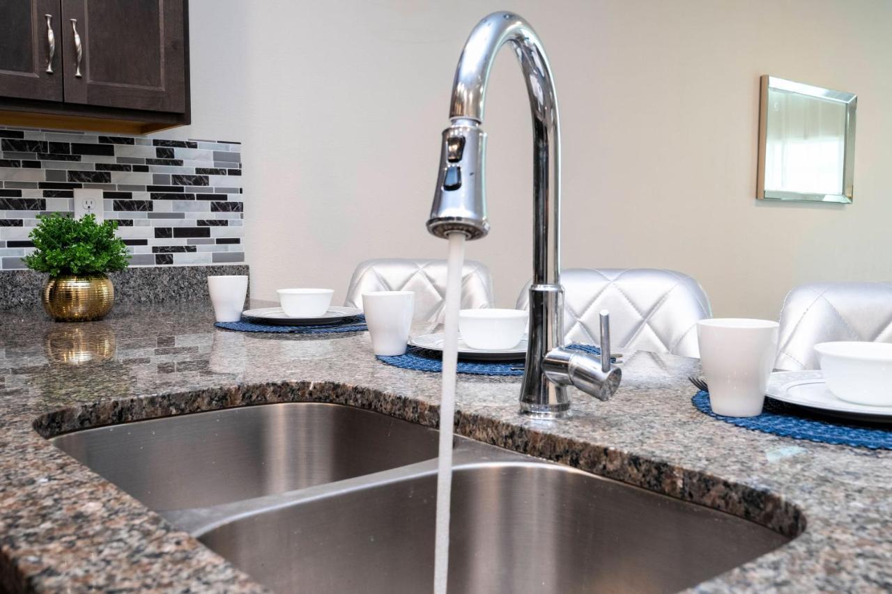Amazing 3bd And 25bh 8 Miles From Disney Holiday home