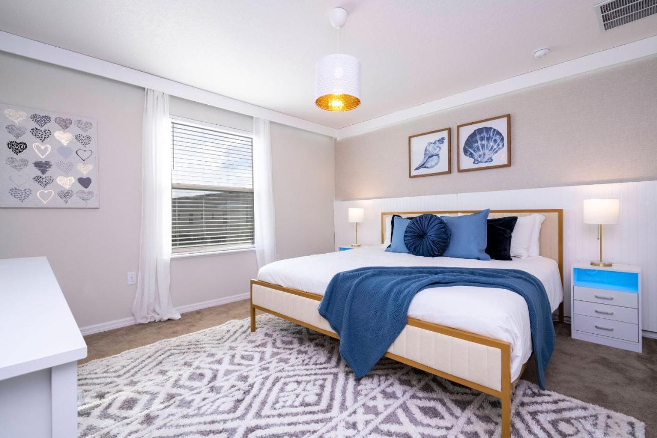 Amazing 3bd And 25bh 8 Miles From Disney Holiday home *