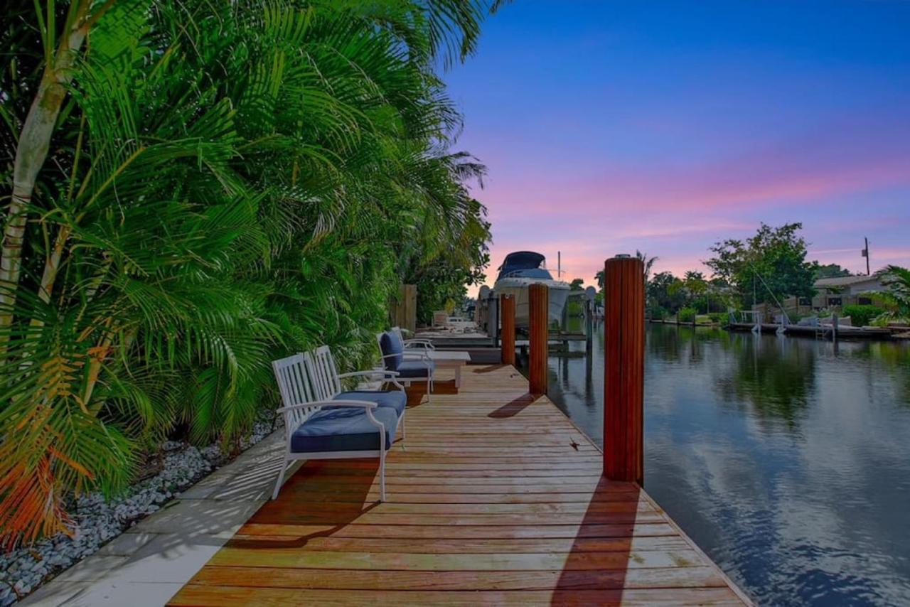 Wilton On The Water Courtyard And Heated Pool * Fort Lauderdale