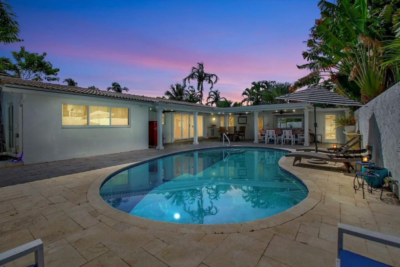 Holiday home Wilton On The Water Courtyard And Heated Pool *