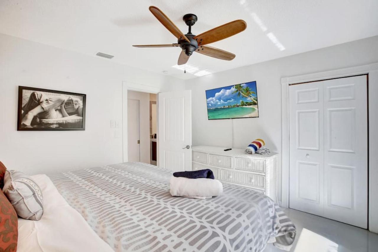 Wilton On The Water Courtyard And Heated Pool Holiday home Fort Lauderdale