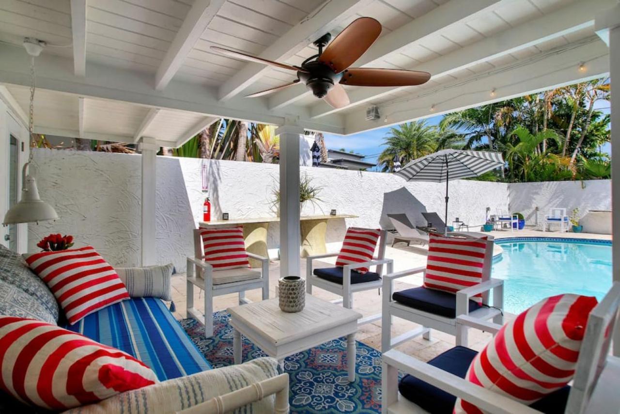 Wilton On The Water Courtyard And Heated Pool Holiday home *