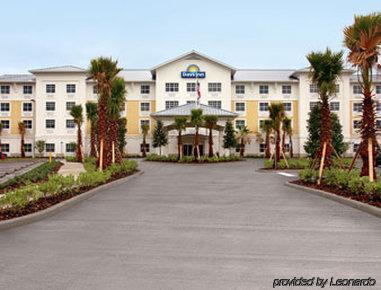 Hotel & Suites-i-95 Palm Coast