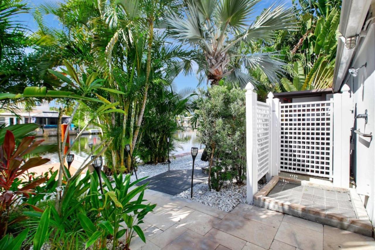 Wilton On The Water Courtyard And Heated Pool Holiday home *