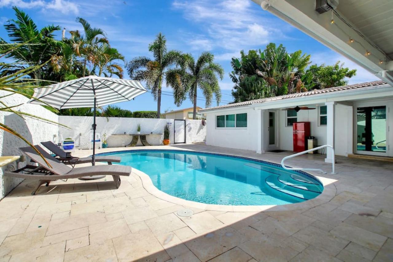 Wilton On The Water Courtyard And Heated Pool Holiday home