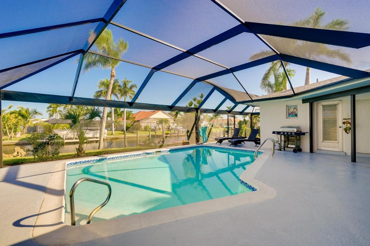 Waterfront With Private Pool! Cape Coral