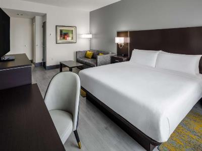 Hotel Doubletree By Hilton Bradenton Airport 4*