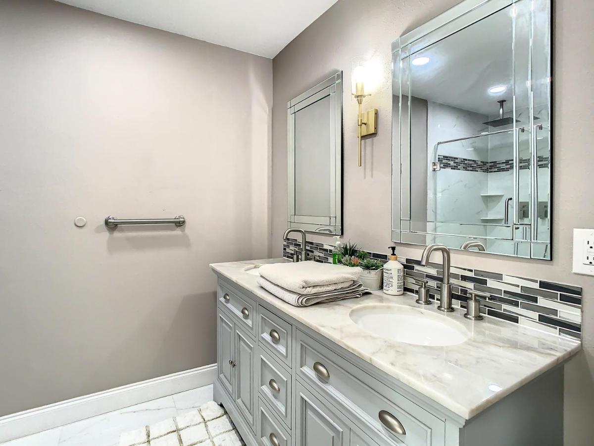 Ami, Img, Dogsitting, Boats, Snorkeling, Fishing, Beach, Bikes, Golf, Hottub, Bbq, Srq Holiday home *